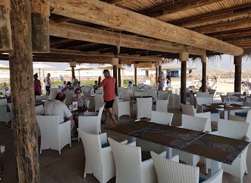 oman/dhofar-governorate/restaurant/breakers-restaurant