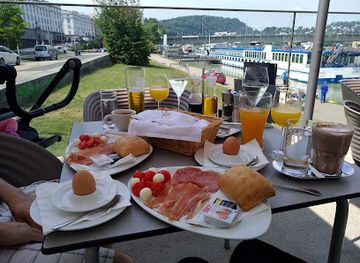 austria/linz/restaurant/lentos-restaurant