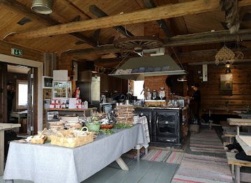 finland/kainuu/restaurant/hiljaisen-kansan-niittykahvila