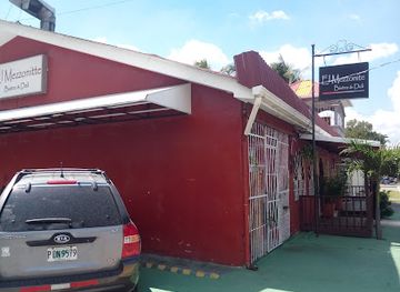 honduras/sula-valley/restaurant/el-mezzonite-bistro-deli