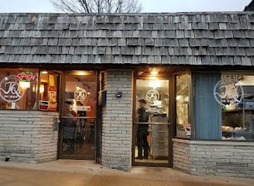 missouri/jefferson-city/restaurant/jq-s-on-high