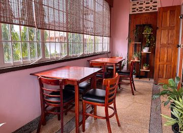 trinidad-and-tobago/san-juan-laventille/restaurant/bisou-bistro-cakery
