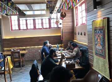 india/himalayas/restaurant/yeti-the-himalayan-kitchen-connaught-place