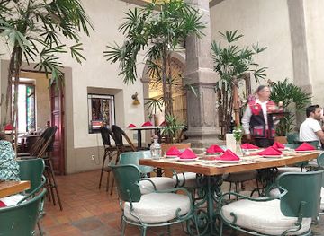 mexico/guadalajara/tlaquepaque-centro/restaurant/restaurante-casa-fuerte
