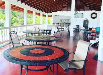 trinidad-and-tobago/nariva/restaurant/richard-s-bake-shark