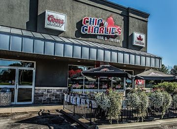 canada/niagara-falls/lundy-s-lane/restaurant/chip-n-charlie-s-eatery-bar