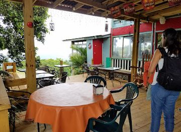 puerto-rico/sierra-de-cayey/restaurant/the-sand-and-the-sea