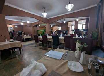 malawi/dzalanyama-forest-reserve/restaurant/copper-pot