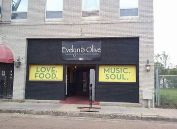 tennessee/memphis/restaurant/evelyn-olive