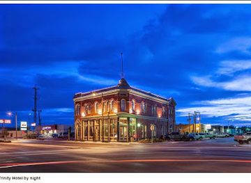 new-mexico/carlsbad-caverns/restaurant/the-trinity-hotel-restaurant