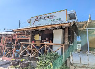 jamaica/ocho-rios/restaurant/reflections
