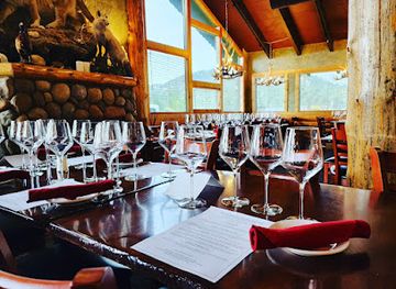 colorado/rocky-mountain-national-park/restaurant/hunters-chop-house