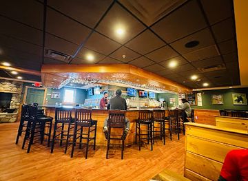 new-hampshire/great-north-woods/restaurant/the-original-johnson-s-dairy-bar-at-northwoods-brewing-company