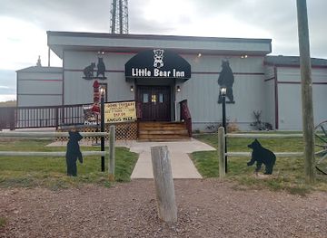 wyoming/laramie-county/restaurant/little-bear-inn