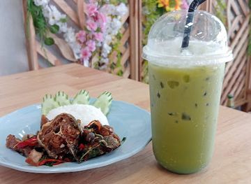 thailand/sukhothai/restaurant/ran-feung-foo-su-kho-thai