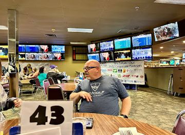 nebraska/grand-island/restaurant/finish-line-restaurant