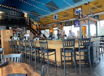 maryland/assateague-island-national-seashore/restaurant/the-shark-on-the-harbor-restaurant