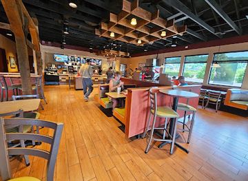 maryland/rocky-gap-state-park/restaurant/roy-rogers