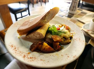 puerto-rico/luquillo-mountains/restaurant/latin-gyros