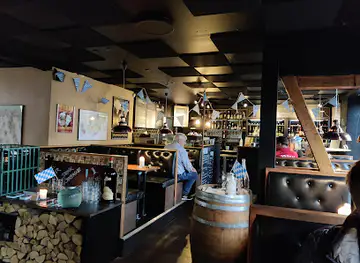 Skänk øl, vin & madbar Hillerød