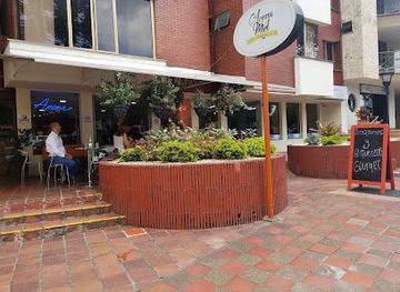 colombia/armenia/restaurant/avena-y-miel