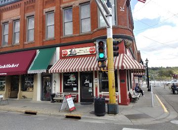 minnesota/stillwater/restaurant/leo-s-grill-malt-shop