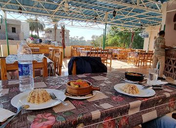 egypt/new-valley/restaurant/wolf-restaurant