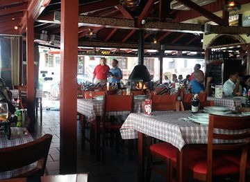 brazil/florianopolis/canasvieiras/restaurant/cantina-santa-maria