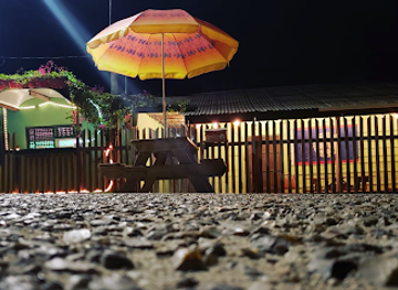 belize/san-ignacio/restaurant/d-vine-cravings