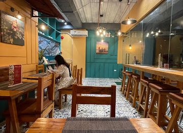 philippines/boracay/station-1/restaurant/phin-pho