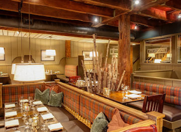 vermont/stowe-mountain-resort/restaurant/harrison-s-restaurant