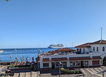 california/santa-catalina-island/restaurant/catalina-cantina-jr