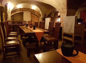 Viduslaiku restorāns LĀSĪTE