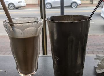 kentucky/bardstown/restaurant/the-fountain-on-court-square