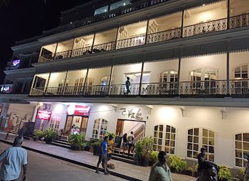 india/pondicherry/restaurant/l-aqua