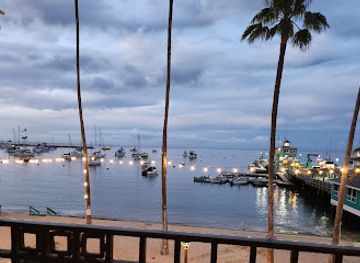 california/santa-catalina-island/restaurant/steve-s-steakhouse-and-seafood
