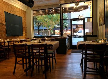 north-carolina/greensboro/downtown-greensboro/restaurant/blue-denim