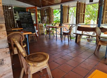 trinidad-and-tobago/aripo-caves/restaurant/z-s-grill-shack