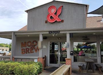 north-carolina/charlotte/plaza-midwood/restaurant/moo-brew