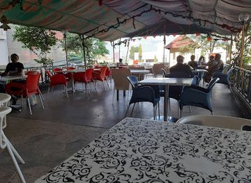 zambia/livingstone/restaurant/food-palace