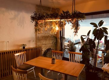 romania/tulcea/restaurant/the-moon