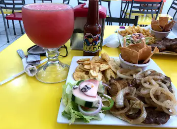 Restaurante Buggys • Gracias