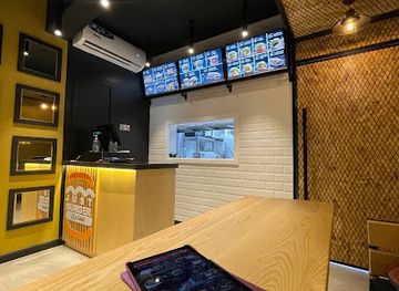 united-arab-emirates/hatta/restaurant/just-burger-hatta