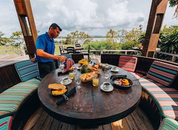 belize/maya-mountains/restaurant/restaurante-laguna