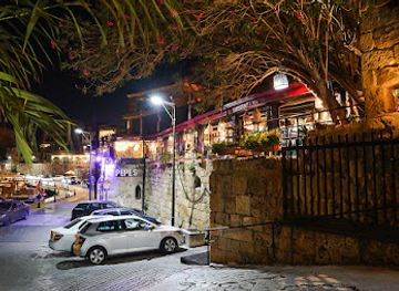 lebanon/jbeil/restaurant/chez-pepe