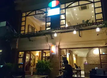 Lao Luna D'Oro Italian Restaurant