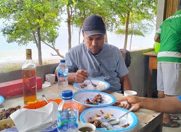 timor-leste/manufahi/restaurant/gracillia