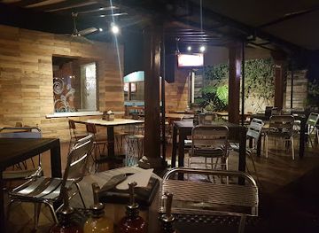 el-salvador/paracentral-region/restaurant/humo