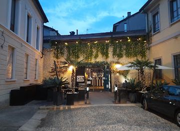 italy/milan/porta-venezia/restaurant/cera