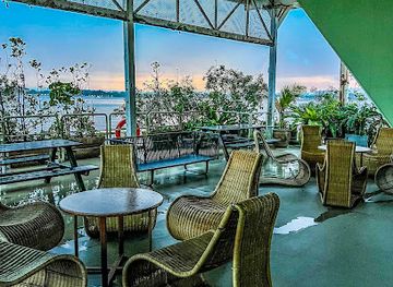 singapore/singapore/restaurant/smith-marine-floating-restaurant